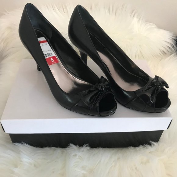 🌸Alfani Womens Black Daphna Peep Toe Black Bow Heel - Picture 1 of 7